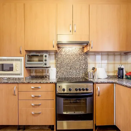 A Classic Peaceful Space Apartment